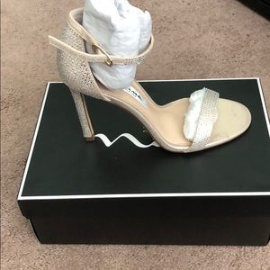 Brand new! Gold sparkly high heels